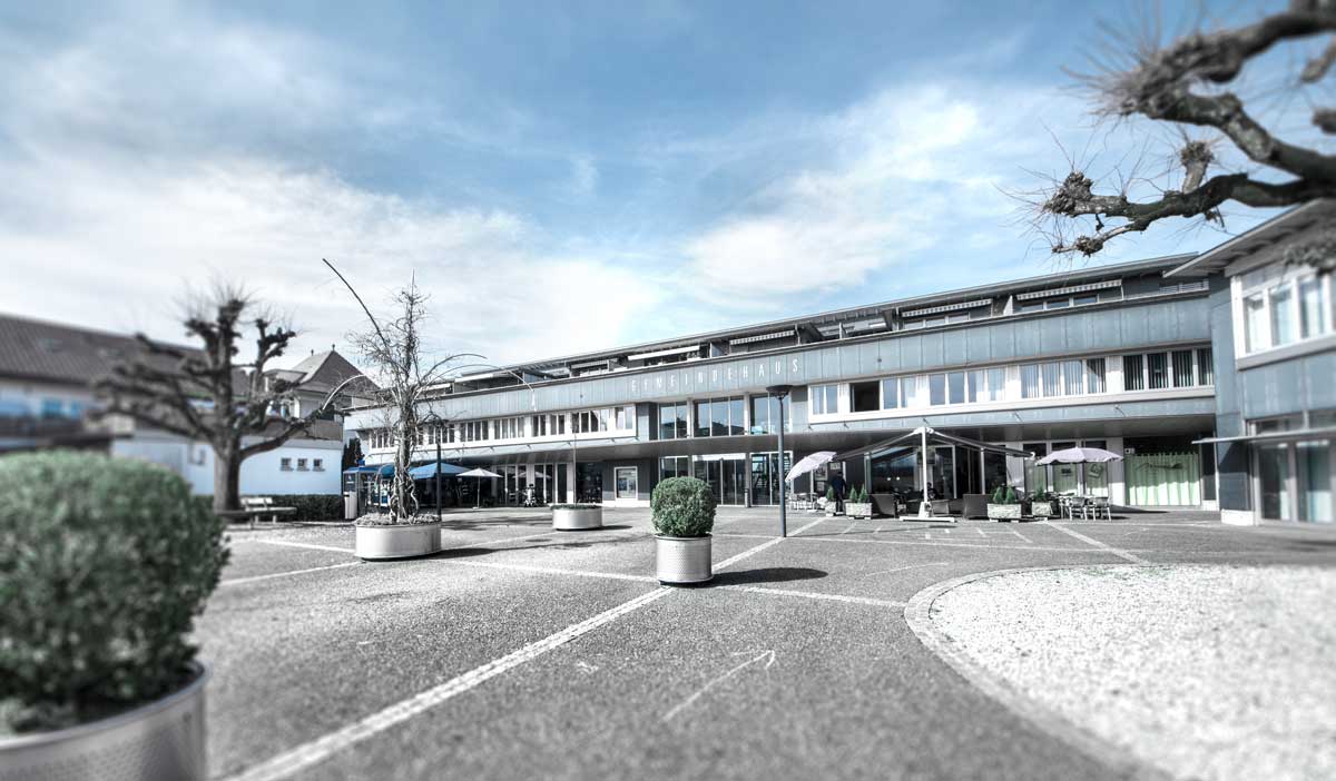 Gebäude